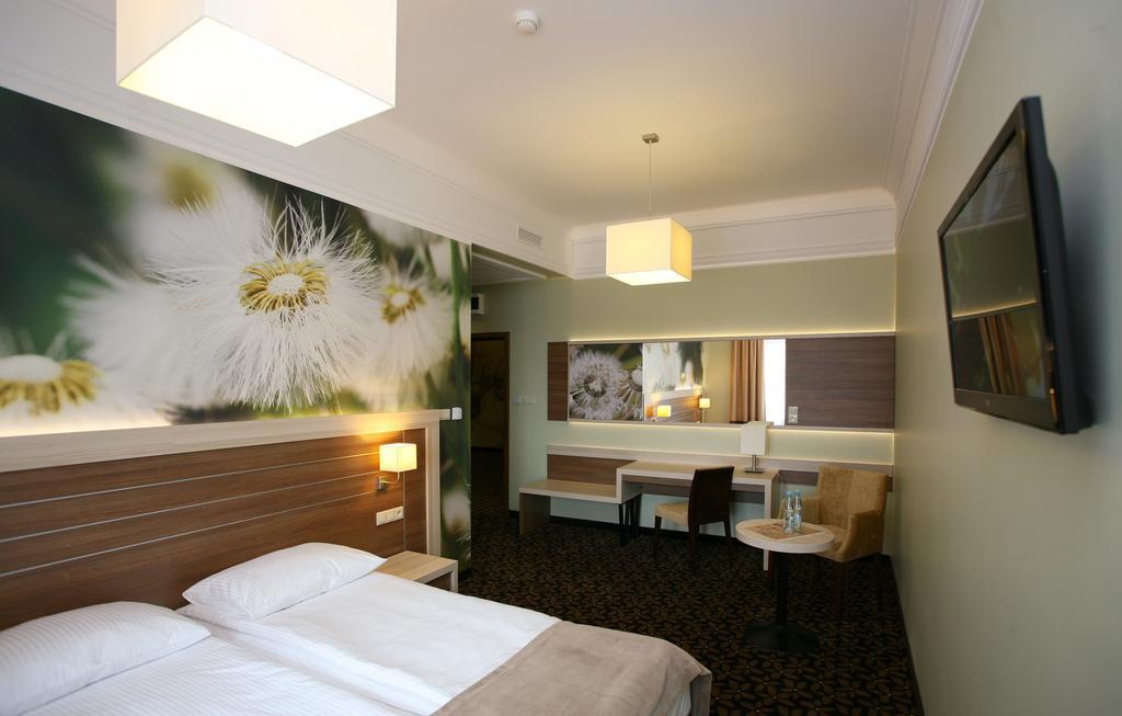 Hotel Delfina Złotoria Habitación foto